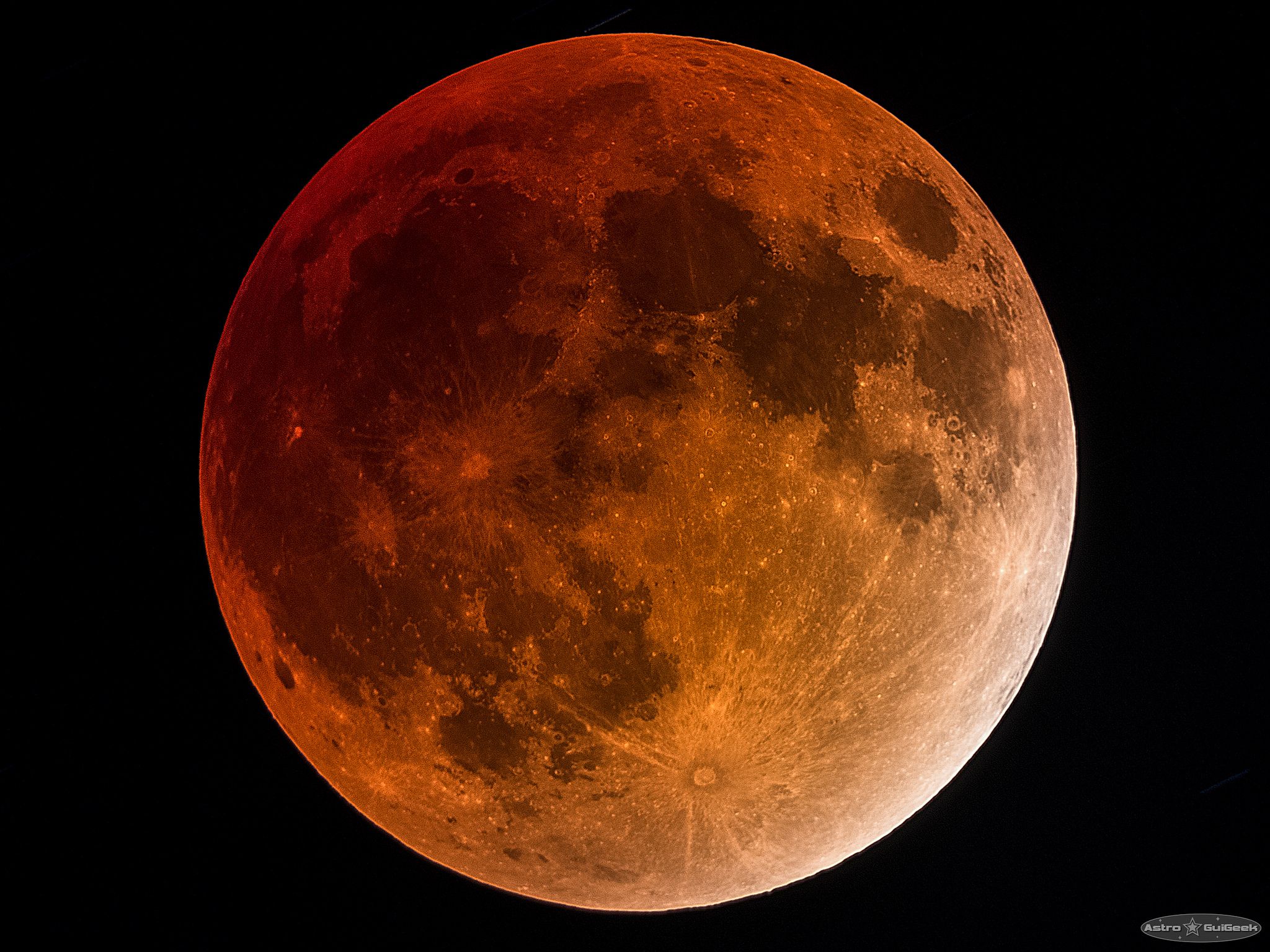 blood screensavers, new red moon pic